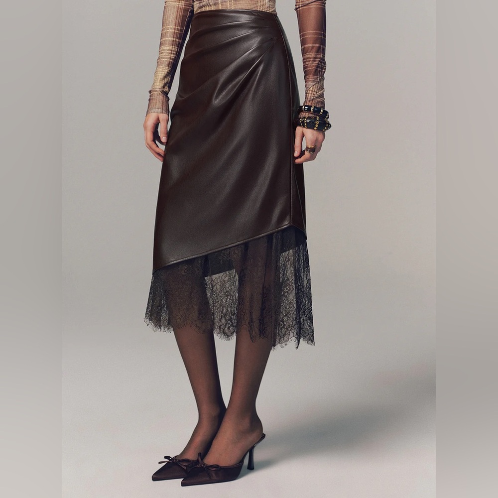 Lace Hem Faux Leather Ruched Midi Skirt M